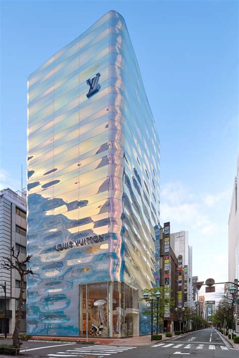 louis vuitton ginza namiki-dori store|Louis Vuitton tokyo Ginza.